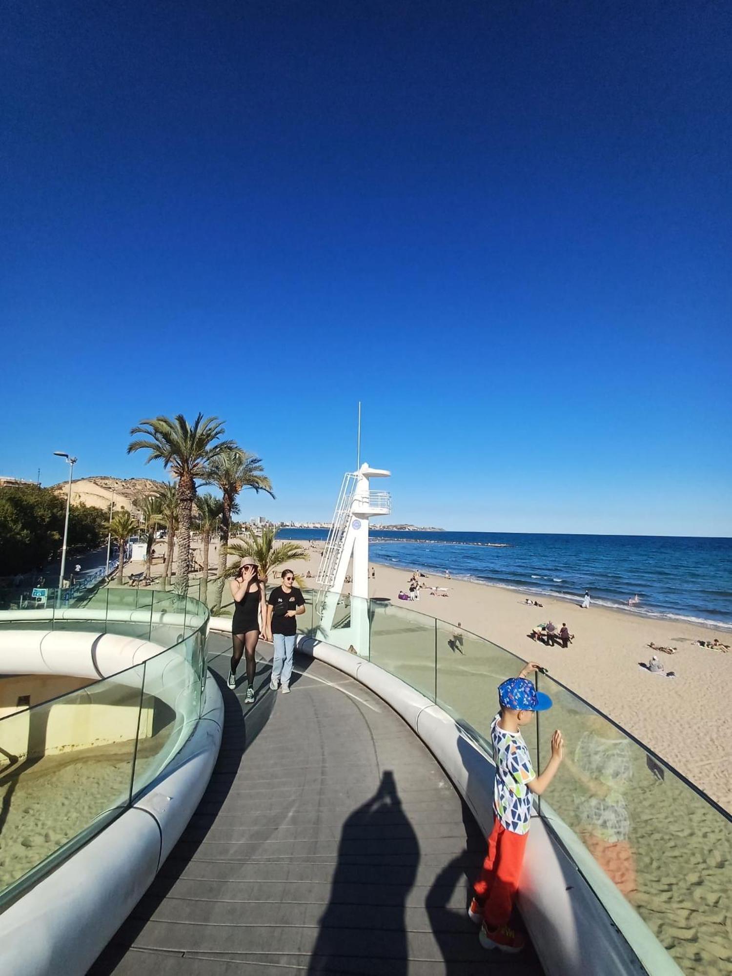 Alicante Postiguet Studios Eksteriør billede