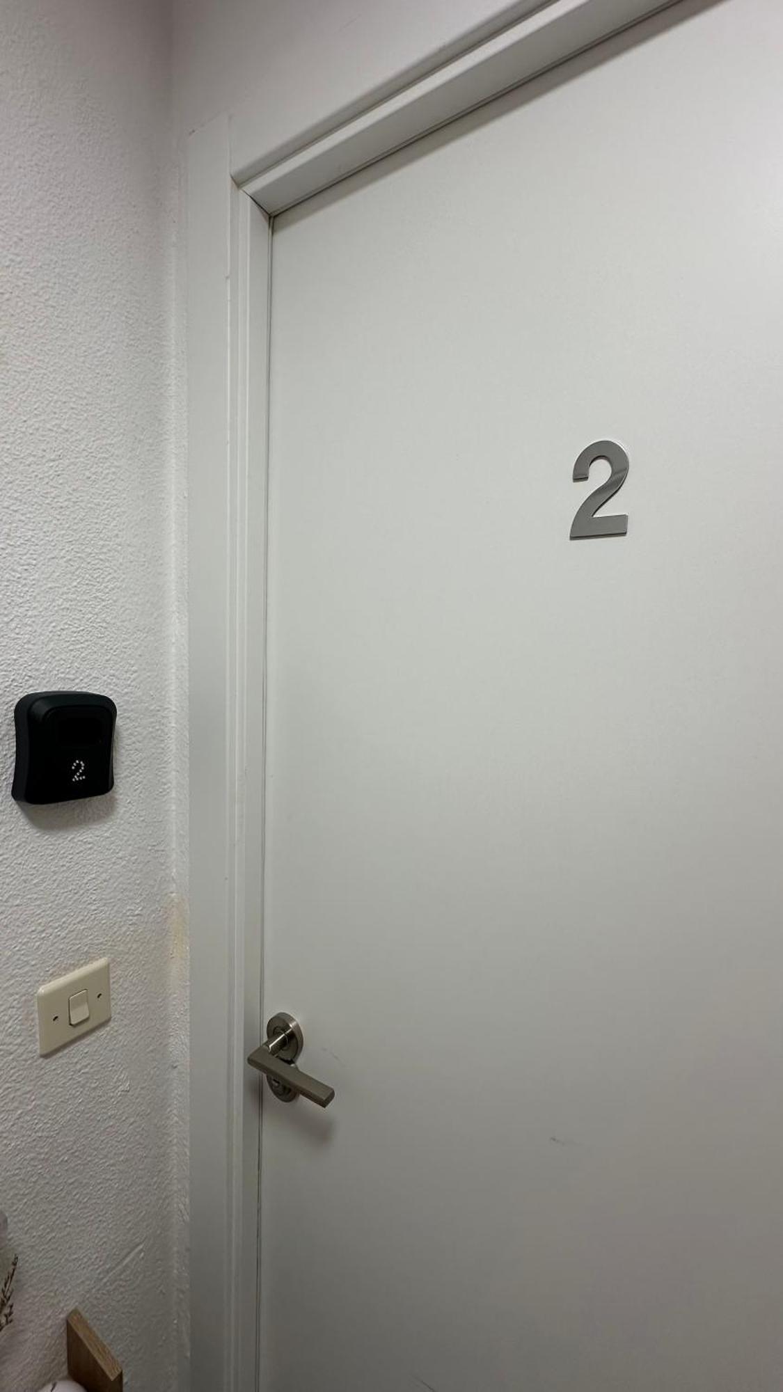Alicante Postiguet Studios Eksteriør billede