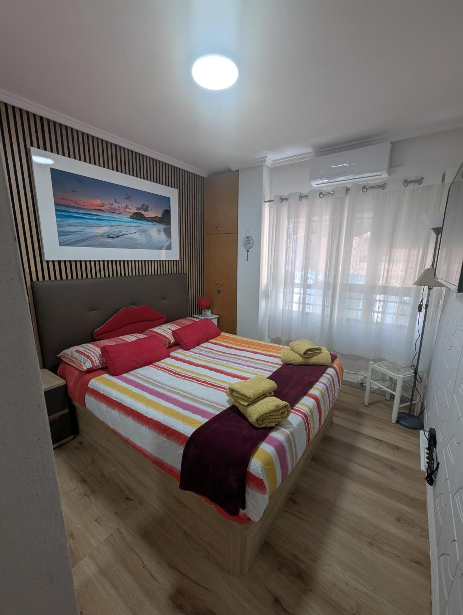 Alicante Postiguet Studios Eksteriør billede